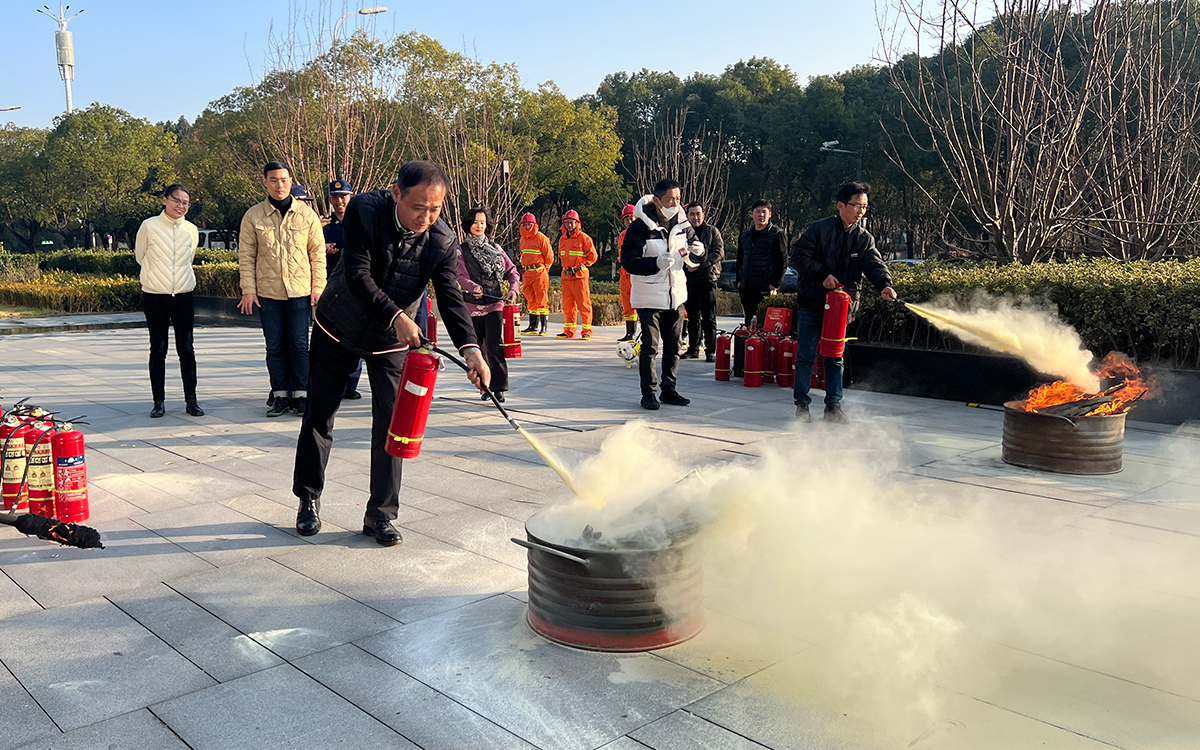 2c976f51d31574cd059b75f33603bfa0